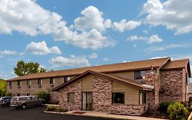 Super 8 By Wyndham Hartford Wi